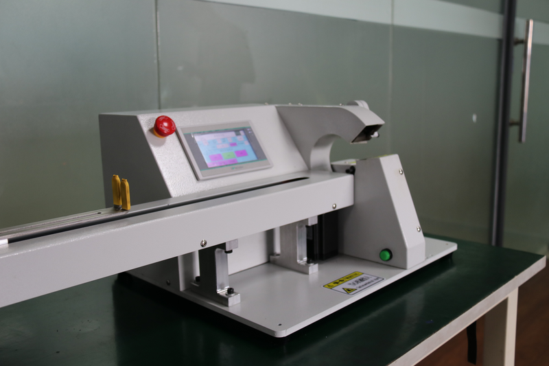 单侧边线牵引胶带缠绕机 JW-303K-1.0m Thumb