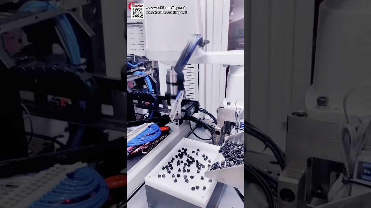 全自动柔性供料盘端子压接与连接器壳体插入机