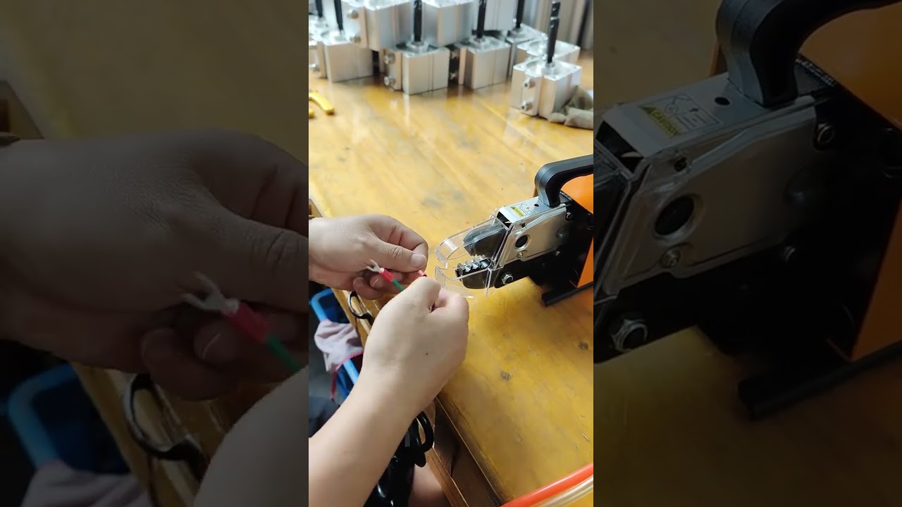 气动端子压接机，多模具高效自动压接 #工厂 #自动化设备