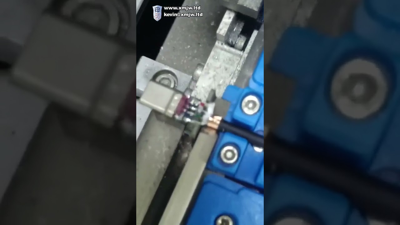 2020新款全自动USB-C接口焊接机 | 定制USB线缆生产设备