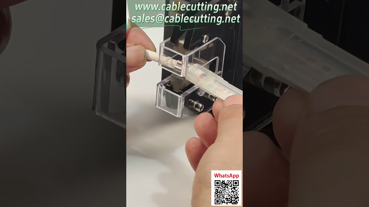 客製特殊形狀壓接技術｜燈管附件精密加工