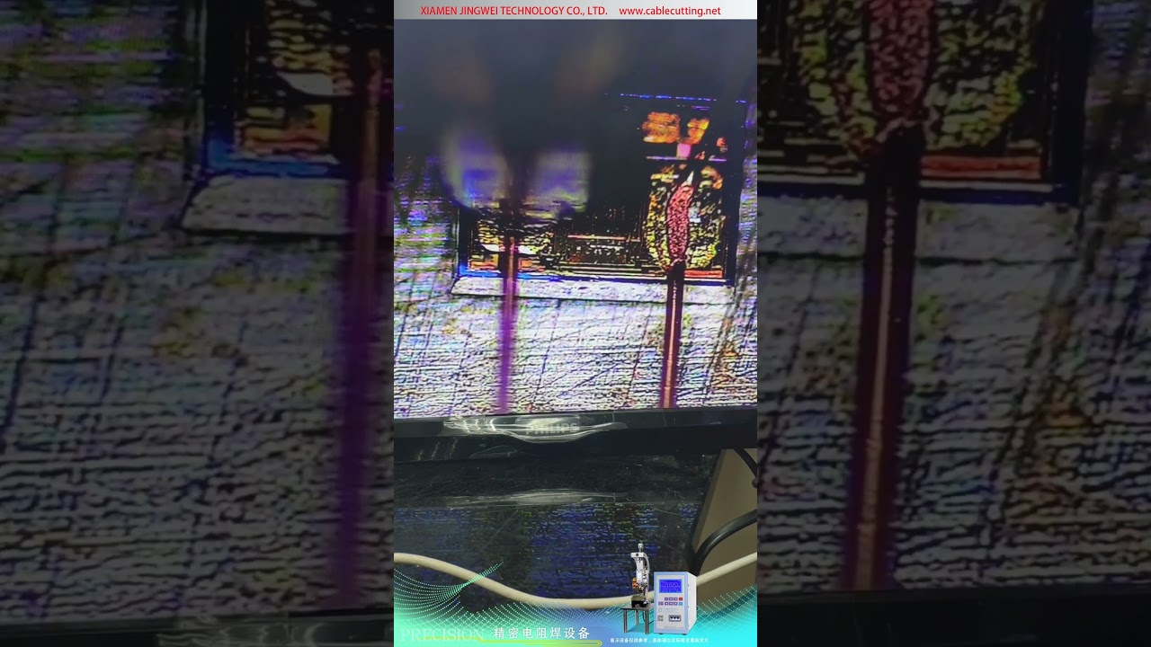 带CCD显微镜的精密微型点焊机，用于将0.02–0.3mm漆包线焊接到芯片金焊盘